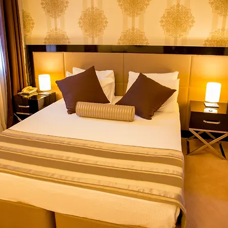 Hotel Hanzara 3*